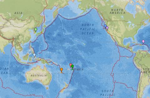 실시간으로 지진 상황을 전달하고 있는 '어스퀘이크 트렉(Earthquake Track)'에서 한반도를 비롯한 환태평양지진대 '불의 고리' 영역 내 지진발생 상황을 고시하고 있다. 15일 현재 한반도의 지진발생 상황이 고시되고 있다.