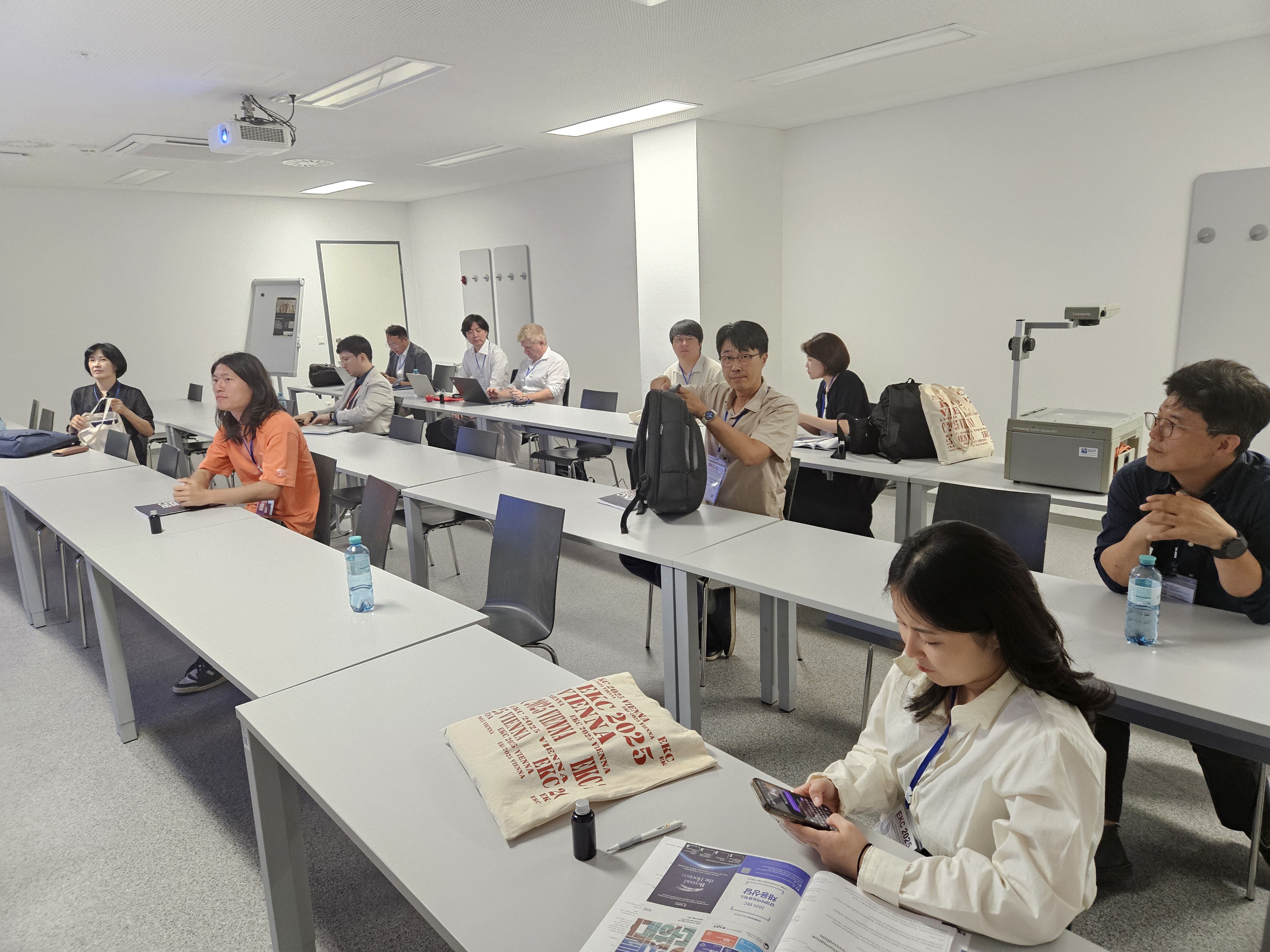 패널 토론에서는 보다 구체적이고 실용적인 커뮤니케이션 훈련 방법들이 공유되었다. © 이승훈