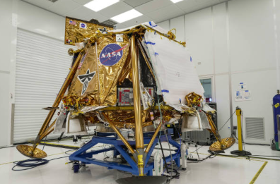 2025년 3월 2일, Firefly Aerospace의 Blue Ghost 착륙선이 달 표면 연착륙에 성공하며 최초의 상업용 달 착륙선이 되었다. ⓒ Blue Ghost, NASA