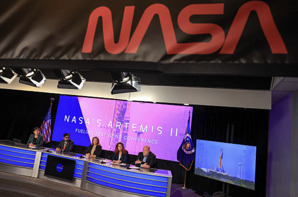 달은 그 자체로도 중요한 목적지이지만, 더 먼 우주, 화성과 그 너머로 향하는 심우주 탐사의 첫 번째 확실한 디딤돌이기도 하다. ©Getty Images