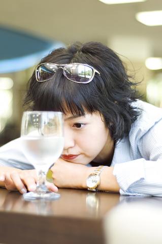 술과 관련된 연구는 대부분 직접적으로 사람에게 어떤 영향을 미치는가에 대해 이루어졌다. 최근에는 보다 다양한 방향으로 술과 관련된 연구가 진행되고 있다. ⓒ ScienceTimes