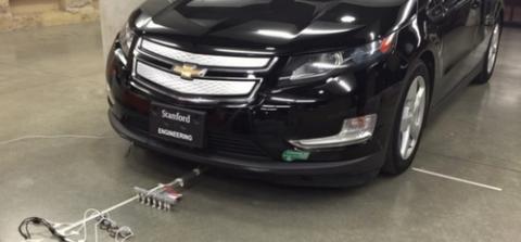 6개의 견인용 로봇이 자동차를 끄는데 성공했다 ⓒ Stanford.edu