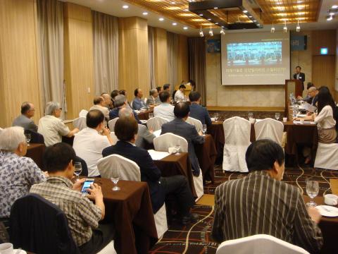 제38회 과학문화융합포럼이 지난 26일 '4차 산업혁명기의 미래 일자리'를 주제로 열렸다.