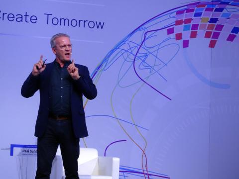 파시 살베리(Pasi Sahlberg) 호주 뉴웨일즈대 교육정책학과 교수는 6일 서울 워커힐 호텔에서 개최된 ‘Global HR 포럼’에서 핀란드에서 일어나고 있는 변화와 혁신, 최근 시행하고 있는 교육을 향한 새로운 도전에 대해 소개했다. ⓒ 김은영/ ScienceTimes