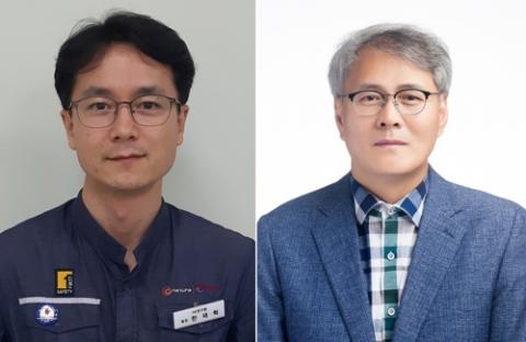 대한민국 엔지니어상 10월 수상자 한재혁 한화토탈 수석연구원(왼쪽)과 김준섭 피엔티 대표이사 ⓒ 과학기술정보통신부