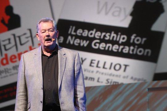 “창의적 리더십이 ‘혁신’ 일궈낸다”