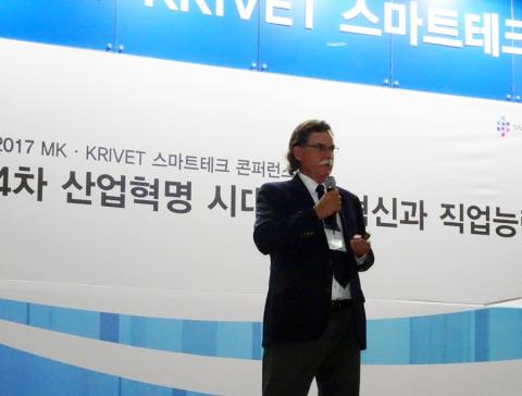 “움직이는 뇌가 생존하는 뇌”