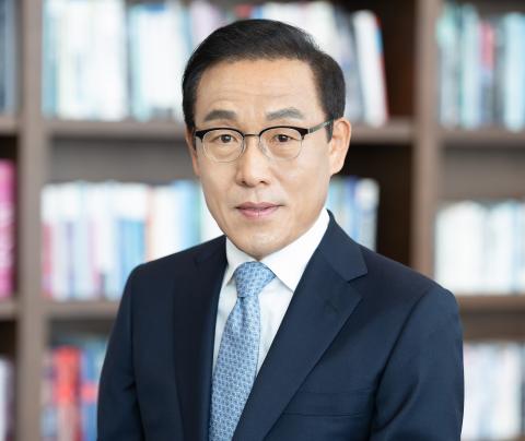 한국 시스템 반도체 산업 발전 선도