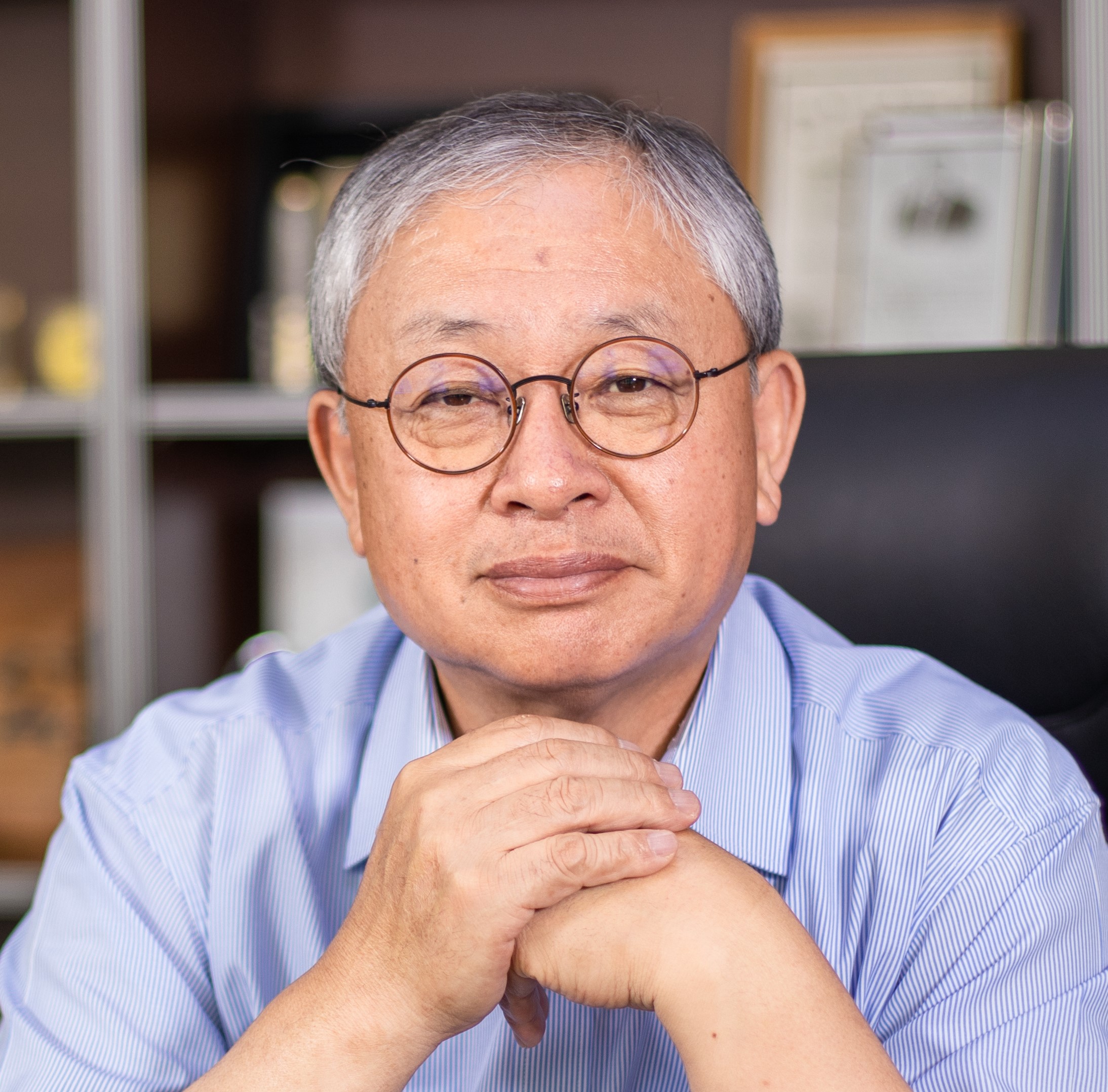 “인류는 패러다임을 다시 바꿀 새로운 대응이 필요”