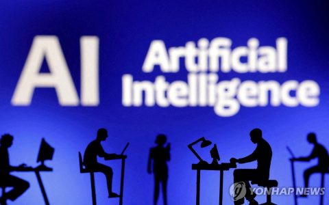 AI 시대의 노동자들 ⓒ로이터 연합뉴스 자료사진
