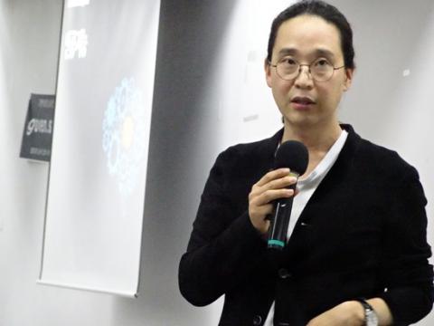 예비 청년기업가들에게 송길영 다음소프트 부사장은 "스타트업에 돈을 보고 뛰어들어서는 성공할 수 없다"고 단언하며 예비 청년기업가들에게 조언을 아 끼지 않았다.