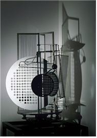 Light Space Modulator Ⓒ Laszlo Moholy Nagy