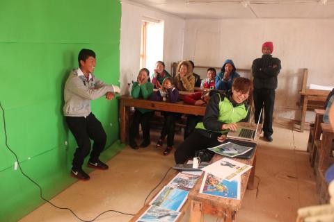 EWB-KAIST 과학교육팀이 난기마을에서 연 '사이언스 페스티벌' 모습