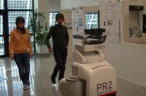 프랑스 툴루즈대학이 개발 중인 로봇 에티켓 기술 ⓒ 툴루즈 대학